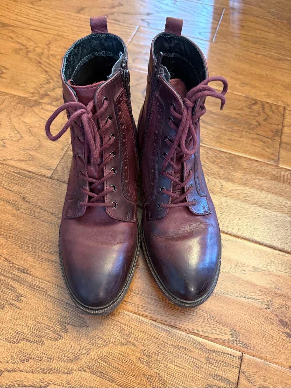 Pier One Women’s Burgundy Lace-Up Leather Boots